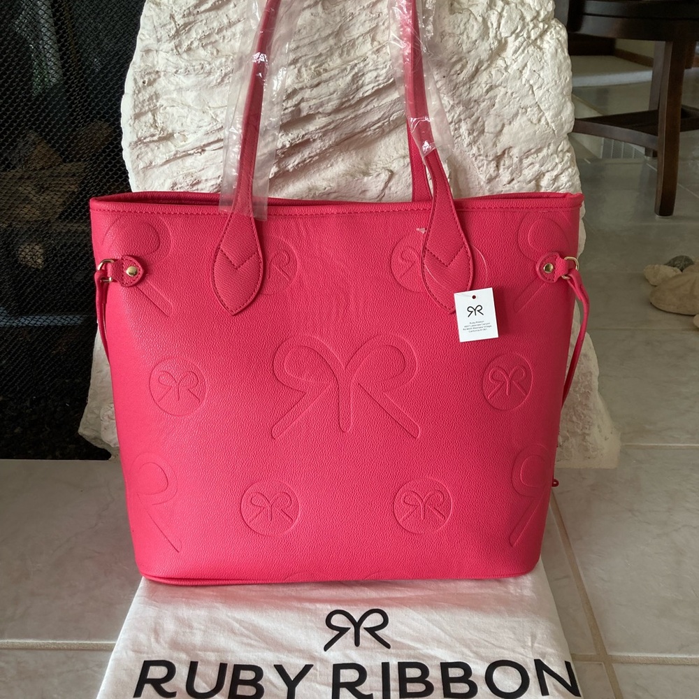 NWT AND DUSTBAG RUBY RIBBON TOTE IN PINK VEGAN LEATHER